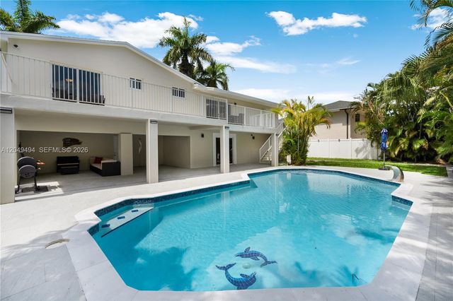 8020 SW 198th St, Cutler Bay, FL 33189