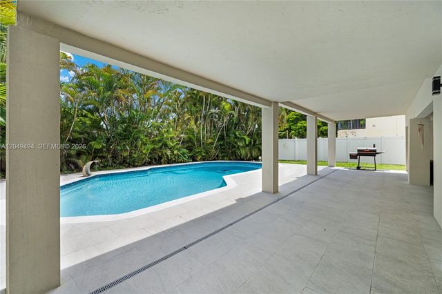 8020 SW 198th St, Cutler Bay, FL 33189