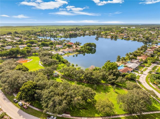 8020 SW 198th St, Cutler Bay, FL 33189