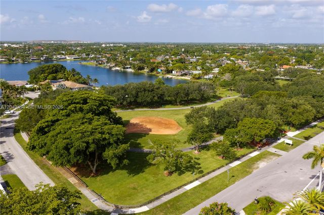 8020 SW 198th St, Cutler Bay, FL 33189