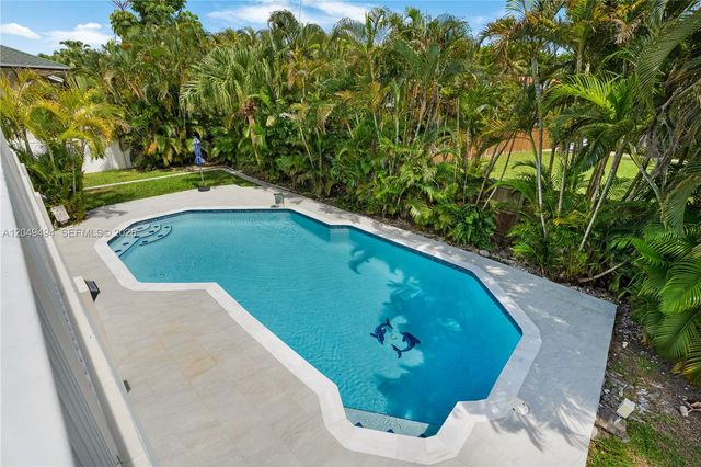 8020 SW 198th St, Cutler Bay, FL 33189
