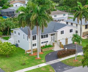 8020 SW 198th St, Cutler Bay, FL 33189