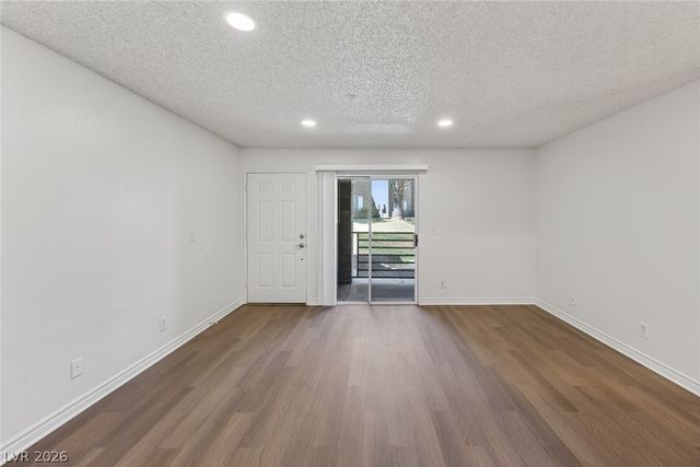 2121 Blue Breeze Drive 106, Las Vegas, NV 89128