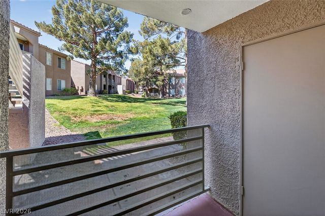 2121 Blue Breeze Drive 106, Las Vegas, NV 89128