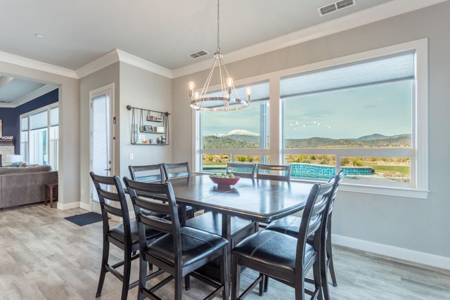 4720 Lower Springs Road, Redding, CA 96001