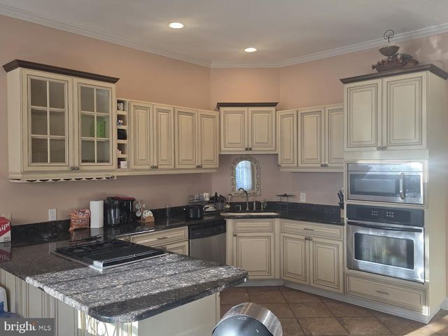 12807 KINGS CT, Ocean City, MD 21842