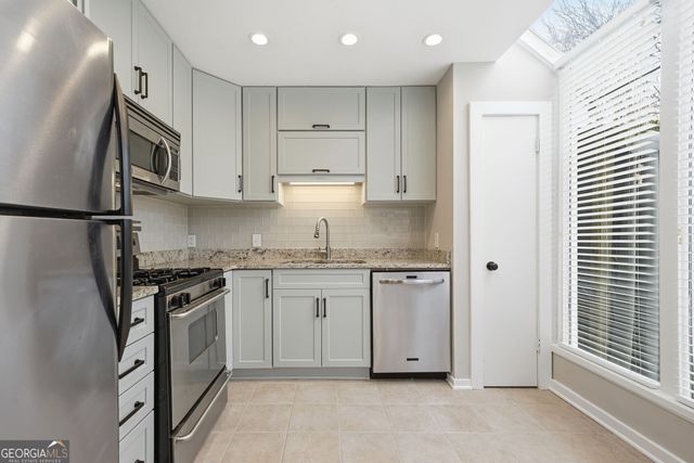 836 Saint Charles Avenue NE H, Atlanta, GA 30306