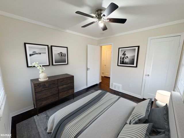 28034 Essex Street, Roseville, MI 48066