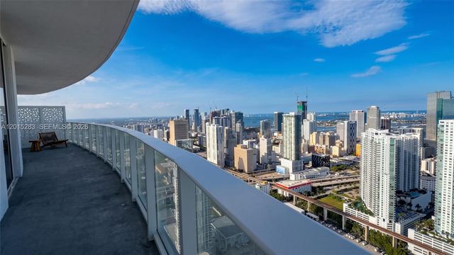 275 SW 6th Street 5308, Miami, FL 33130