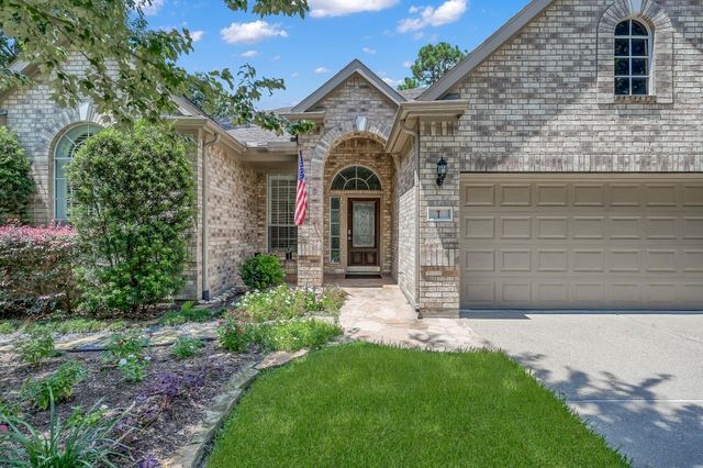 7 Tudor Glen Place, The Woodlands, TX 77382