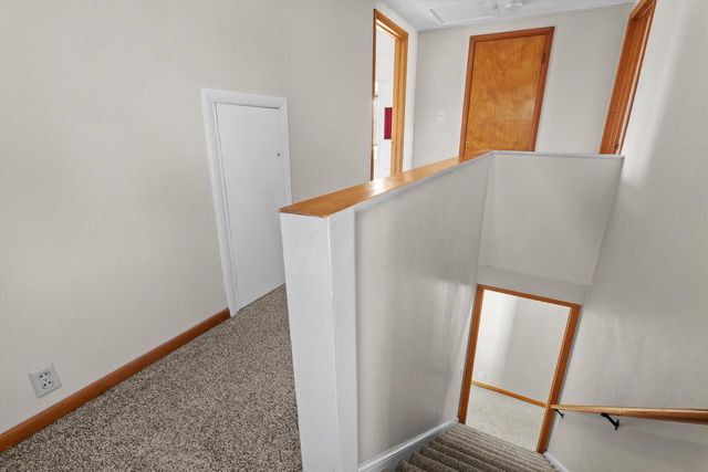 2014 Markham STREET, Manitowoc, WI 54220