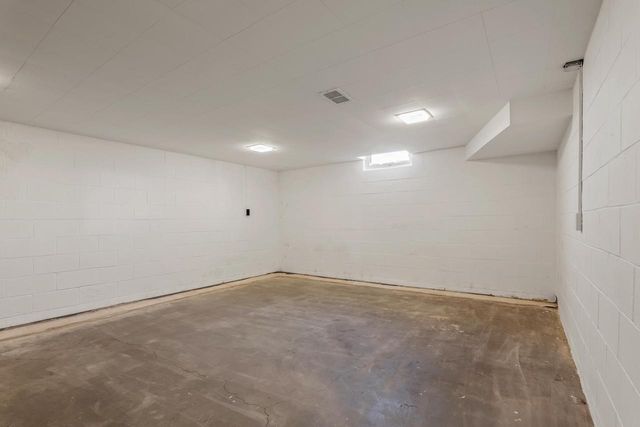 2014 Markham STREET, Manitowoc, WI 54220