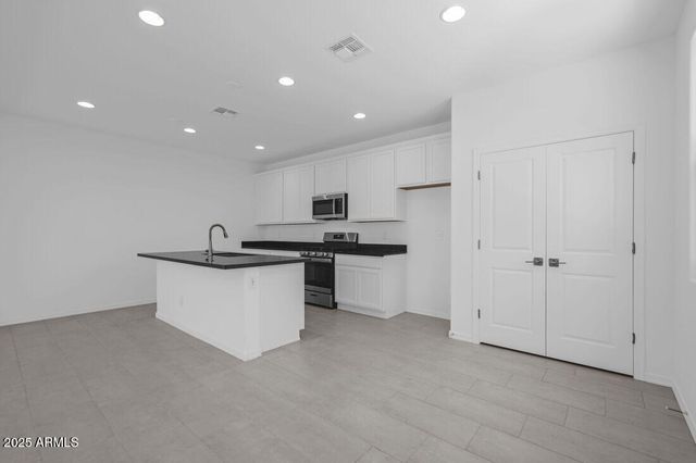 14641 W SAND HILLS Road, Surprise, AZ 85387