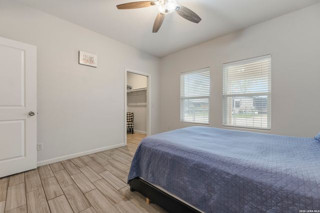 128 SHARER ST, San Antonio, TX 78208