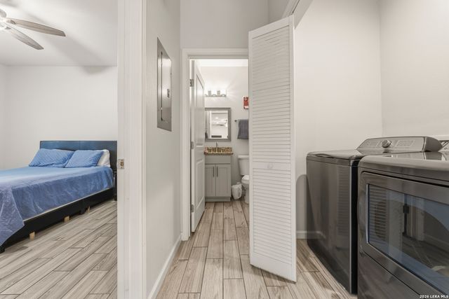 128 SHARER ST, San Antonio, TX 78208