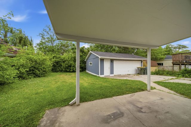 20067 Orchard Avenue, Lynwood, IL 60411