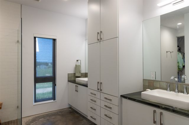 25270 State Highway 6, Hico, TX 76457