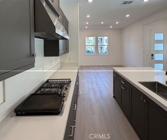 204 Baluster, Irvine, CA 92618
