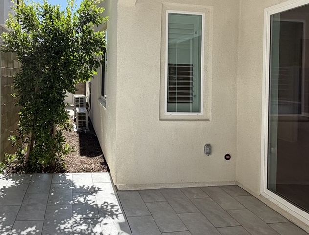 204 Baluster, Irvine, CA 92618