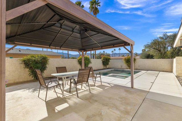 76771 Oklahoma Avenue, Palm Desert, CA 92211