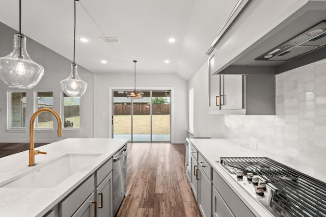 1213 Villalonga Drive, Little Elm, TX 75068