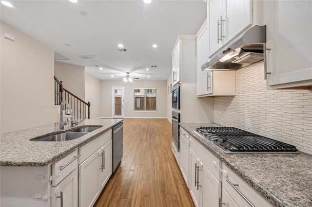 10408 Quiet Courtyard Road, Houston, TX 77043