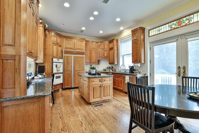 320 Reily Road, Wyoming, OH 45215