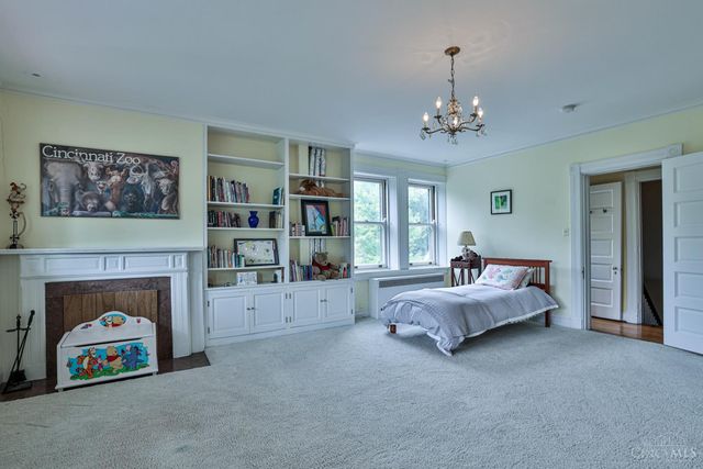 320 Reily Road, Wyoming, OH 45215