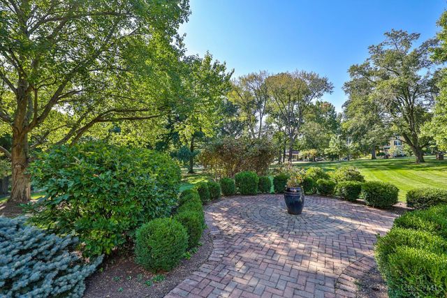 320 Reily Road, Wyoming, OH 45215