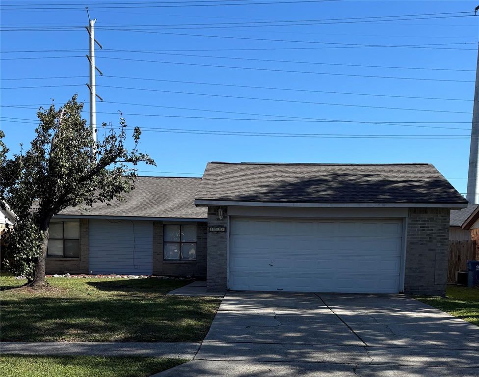 1034 Heathfield Drive, Channelview, TX 77530