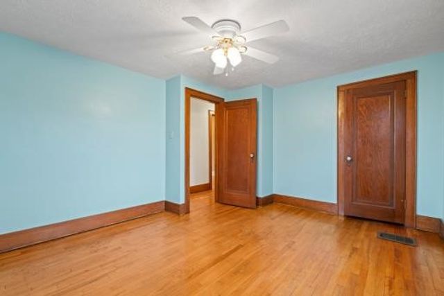 1611 Roemer Blvd, Farrell, PA 16121