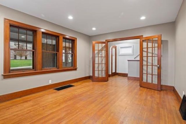 1611 Roemer Blvd, Farrell, PA 16121