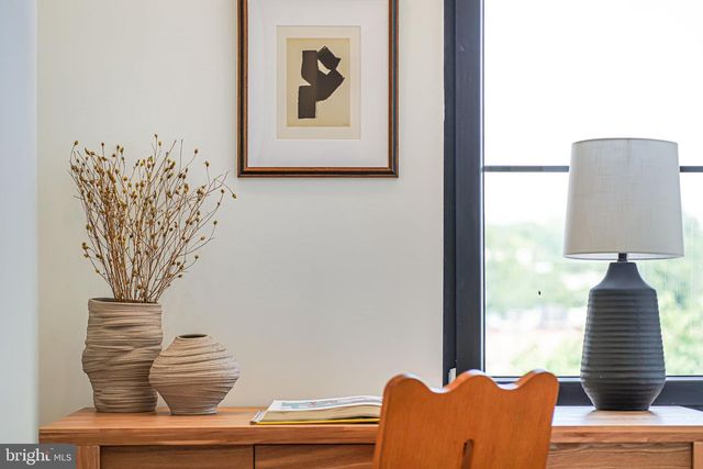 2903 NEWARK ST NW, Washington, DC 20008