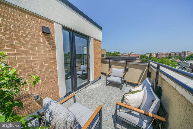 2903 NEWARK ST NW, Washington, DC 20008