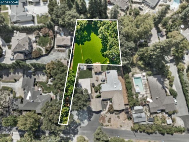 81 N Jackson Way, Alamo, CA 94507