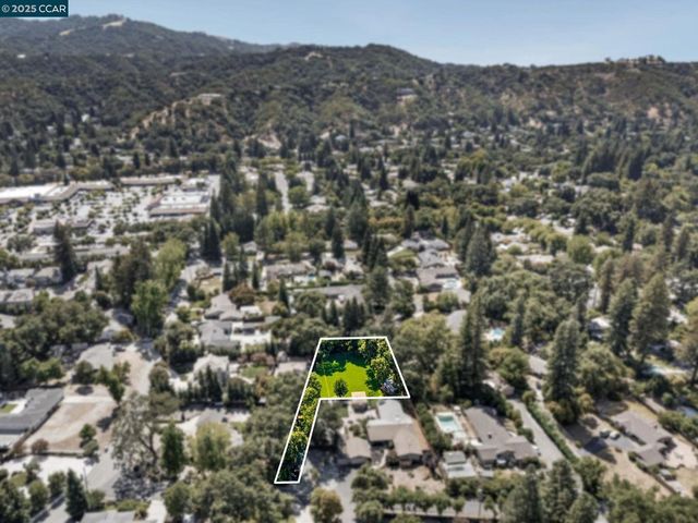 81 N Jackson Way, Alamo, CA 94507