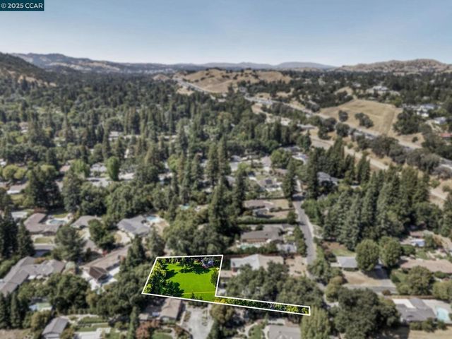 81 N Jackson Way, Alamo, CA 94507