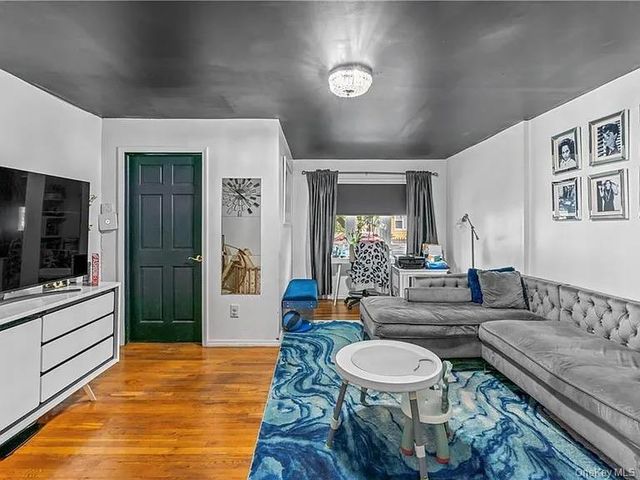 1541 E 95th Street, Brooklyn, NY 11236