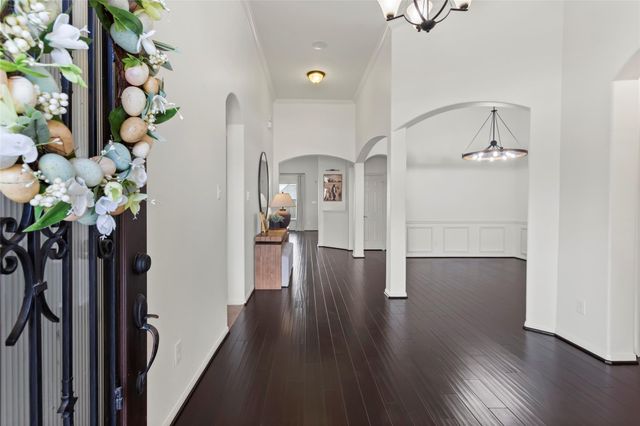 11810 Pearl Lane, Mont Belvieu, TX 77535