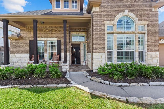 11810 Pearl Lane, Mont Belvieu, TX 77535