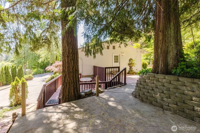 4958 NW Eldorado Boulevard, Bremerton, WA 98312