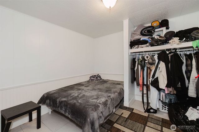 4958 NW Eldorado Boulevard, Bremerton, WA 98312