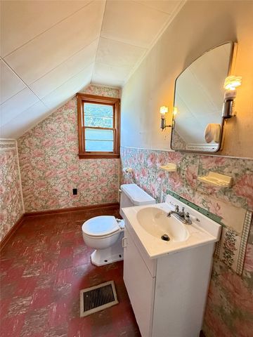 3547 RIDGE Parkway, Erie, PA 16510