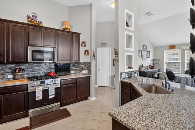 9635 Clear Diamond, Rosharon, TX 77583
