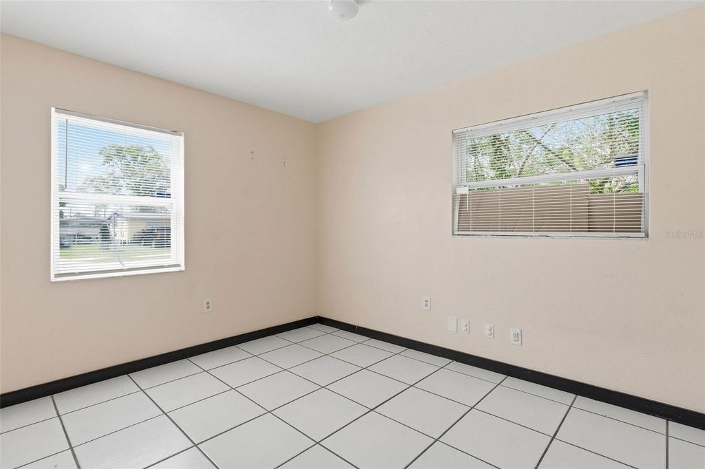 Image 9 of property listing at 4861 81ST AVENUE, Pinellas Park, FL 33781