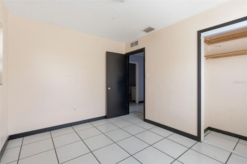 Image 10 of property listing at 4861 81ST AVENUE, Pinellas Park, FL 33781