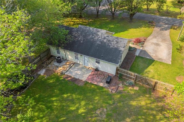 40 mimosa Drive, Winder, GA 30680