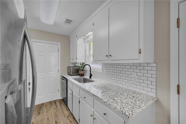40 mimosa Drive, Winder, GA 30680