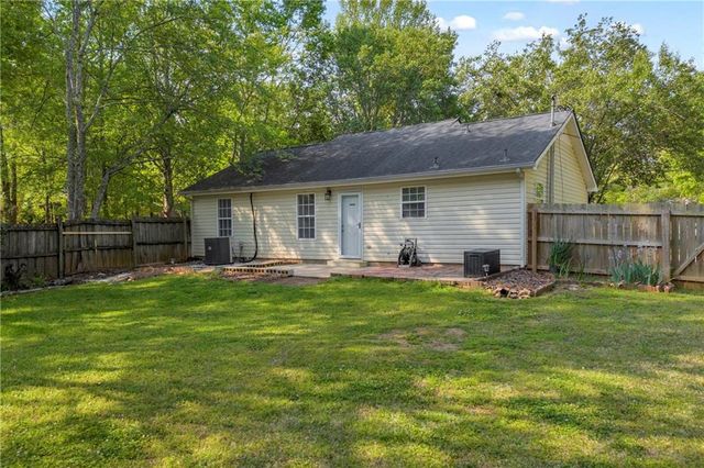 40 mimosa Drive, Winder, GA 30680