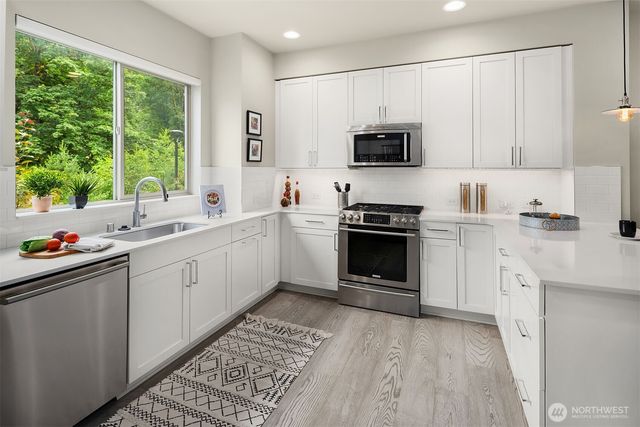 1910 Riva Lane NW, Issaquah, WA 98027